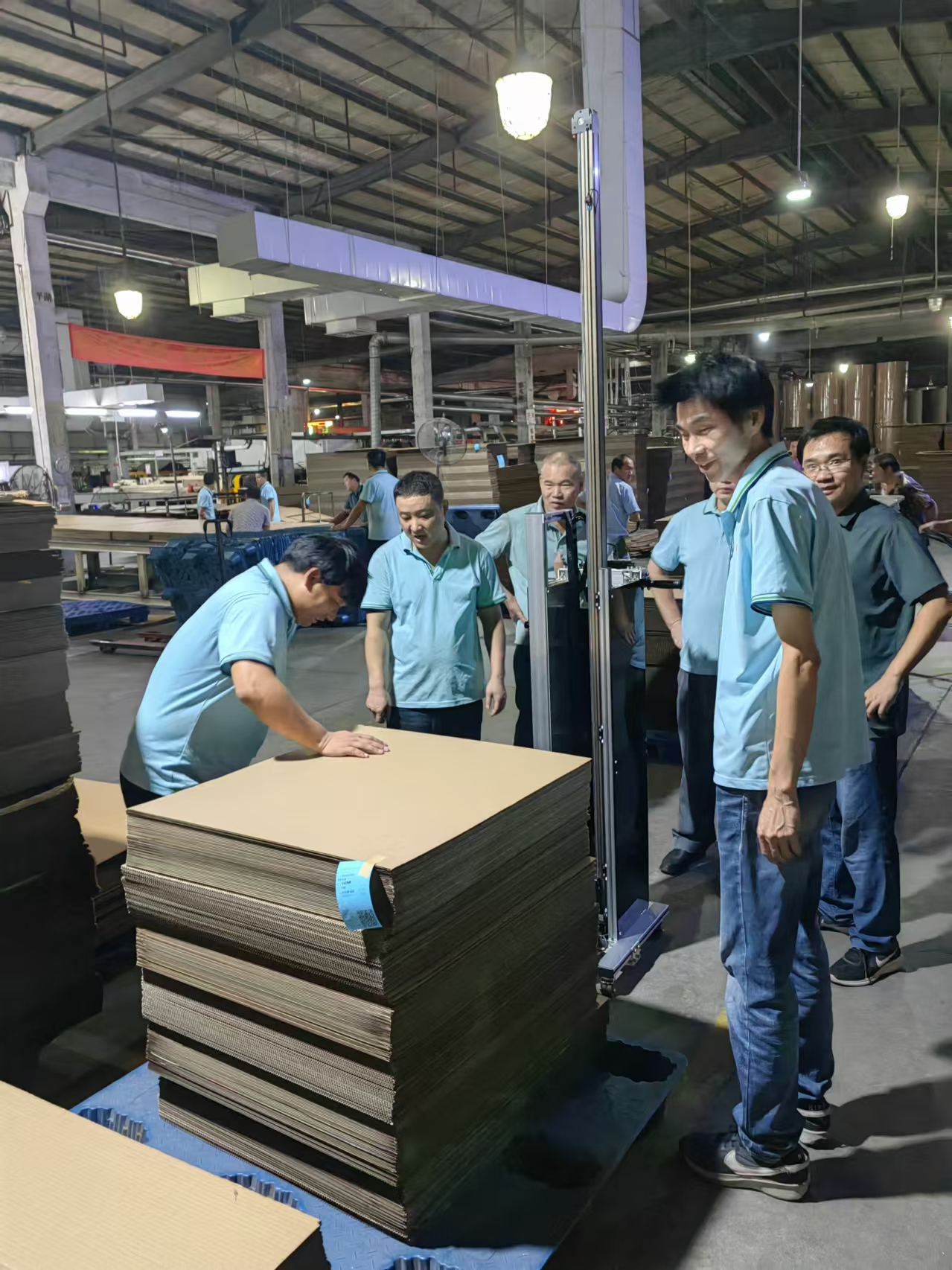 Our team visits customer sites to refine corrugated board counting solutions